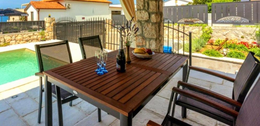Vintage Residence Dramalj, Pool Self-Use Dış mekan fotoğraf
